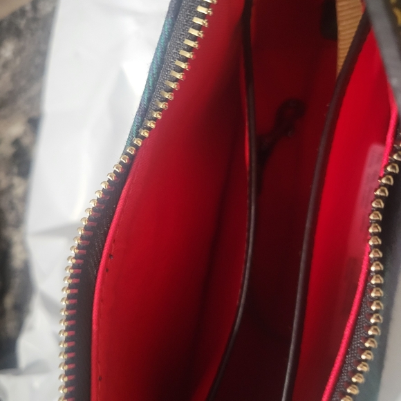 Dooney & Bourke Navy/Green Tarten Baguette Shoulder Bag NWOT - Picture 6 of 6